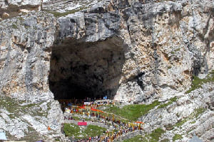 Shri Amarnath Cave Temple